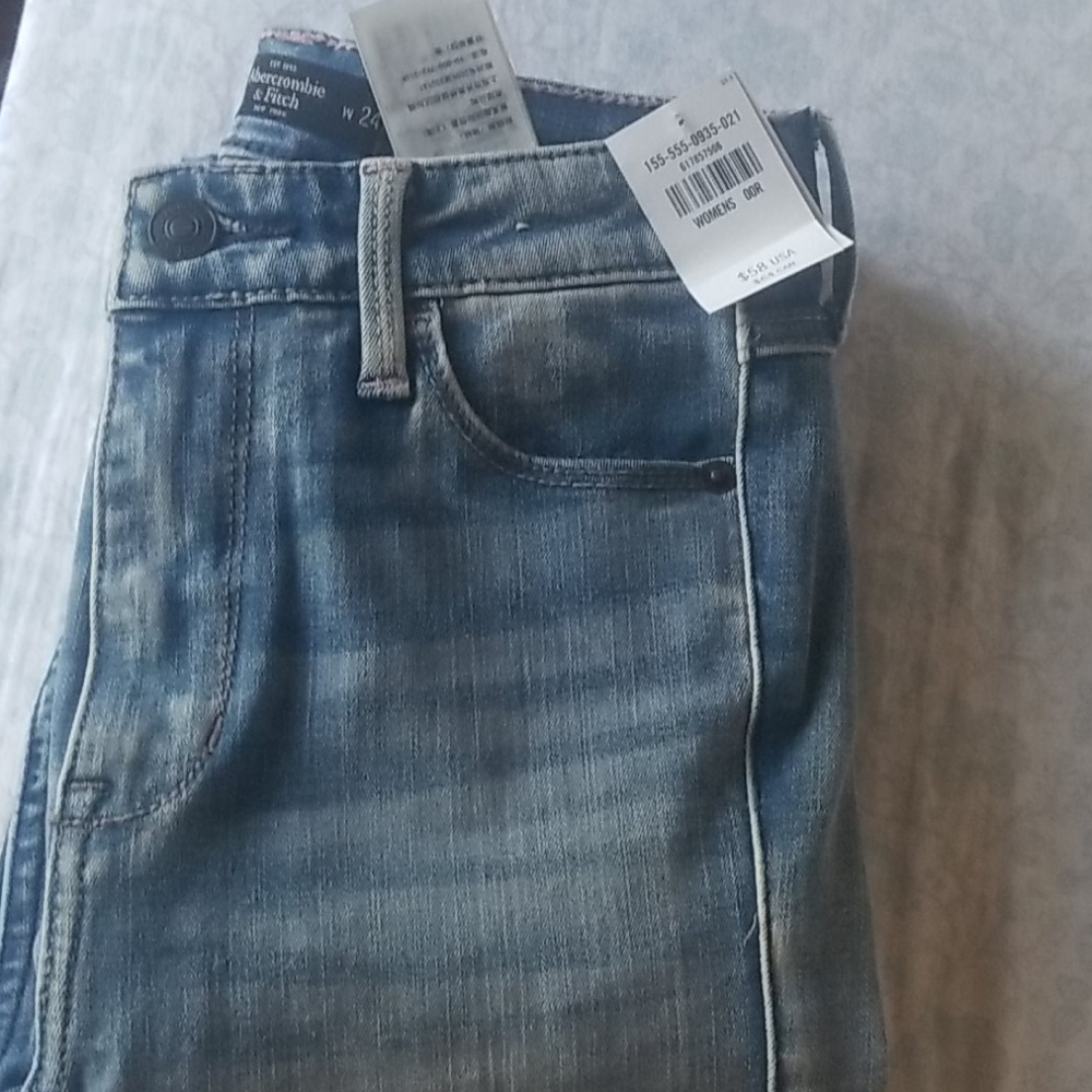 New Abercrombie Jean 24/00